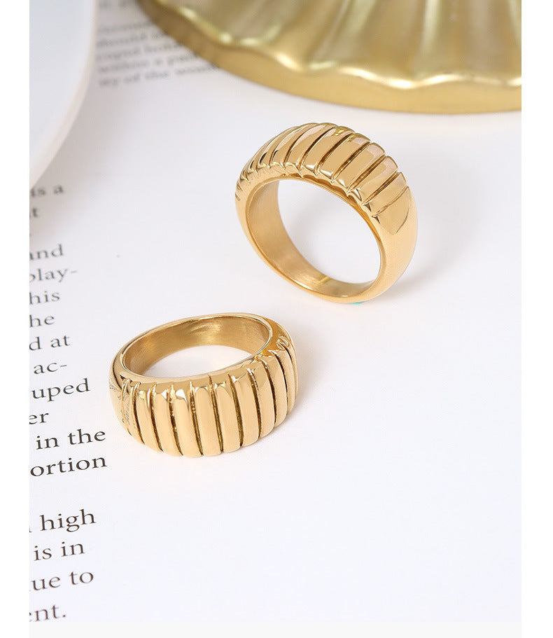 Croissant Texture Ring